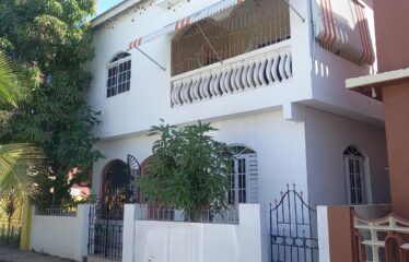 5 Bedroom 2 storey house for sale