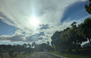 281 Country Club Drive, Twin Palms Estate