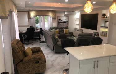 APT 5-15 HALIFAX AVE